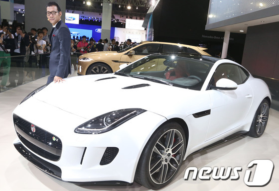 釜山國際車展開幕 現(xiàn)代汽車發(fā)布兩款新車