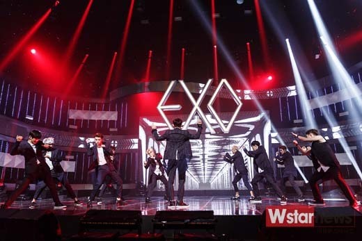 EXO驚艷亮相Mcountdown 帥氣舞姿迷倒眾人（組圖）