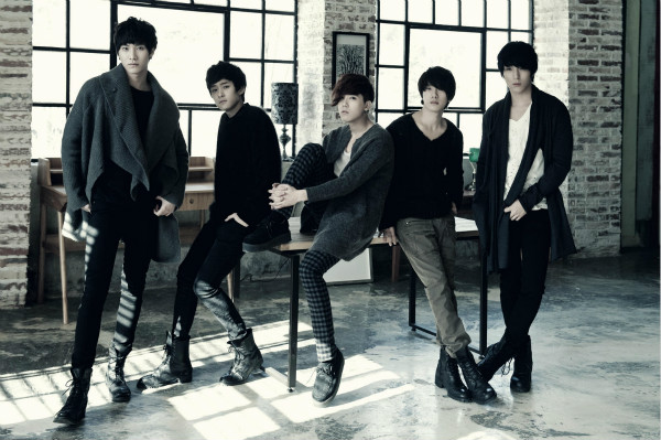 2014韓男團(tuán)收入：SJ穩(wěn)居冠軍 EXO兩年打敗SHINee