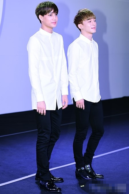 EXO出席“Fashion Kode 2014”時尚秀 Tao、Kai演繹另類“T臺秀”（組圖）