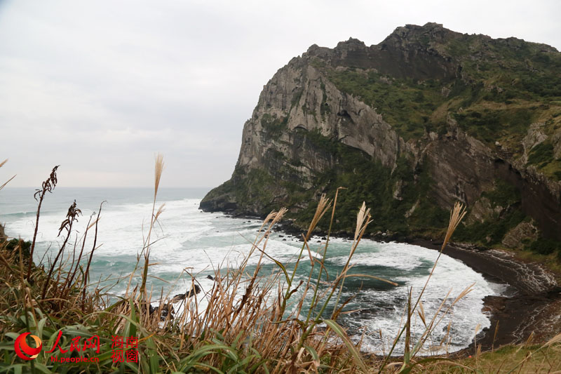 探訪濟州代表景點城山日出峰：中國游客眾多