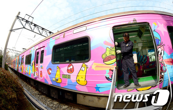 Larva卡通地鐵列車將亮相首爾地鐵二號線（組圖）