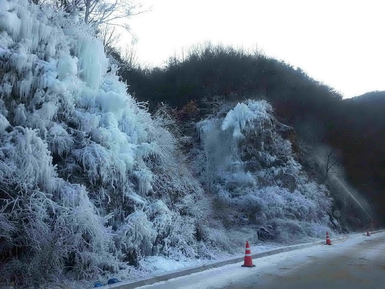 韓國安東巖山冰雪節(jié)正在準(zhǔn)備中。