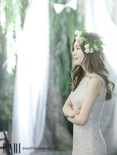 韓星尹相鉉與Maybee婚紗照公開 浪漫唯美洋溢幸福感（組圖）