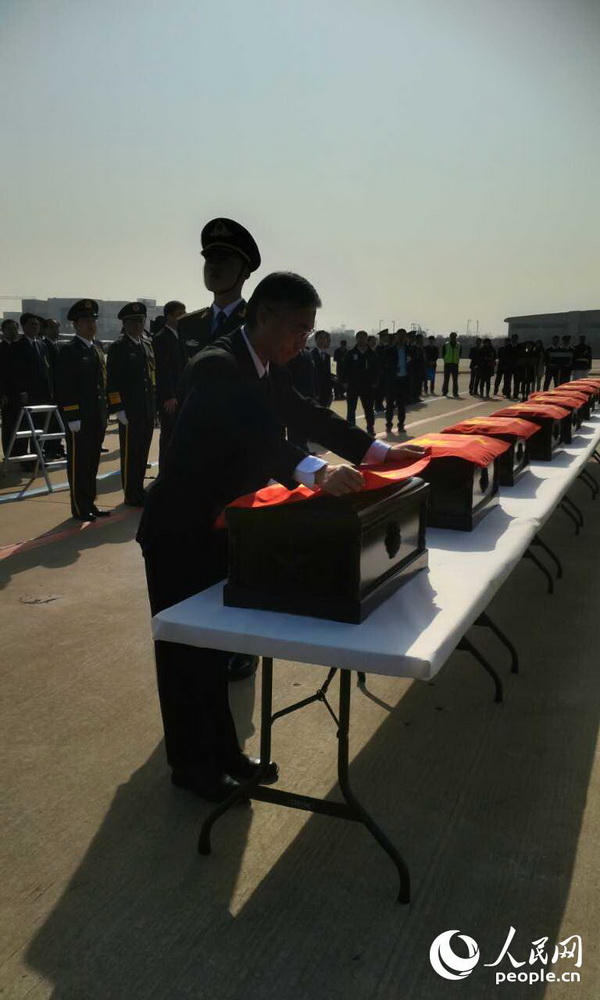中韓舉行新一批68具志愿軍烈士遺骸交接儀式【高清組圖】