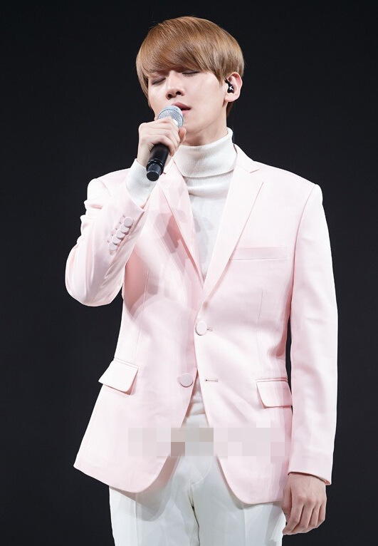 EXO MissA回歸秀 伯賢suho粉色西裝溫柔秀智可愛(ài)性感【組圖】