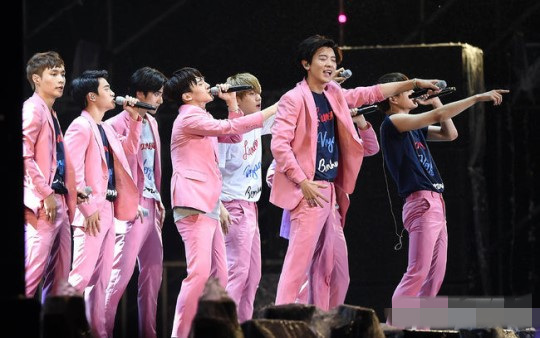 EXO
