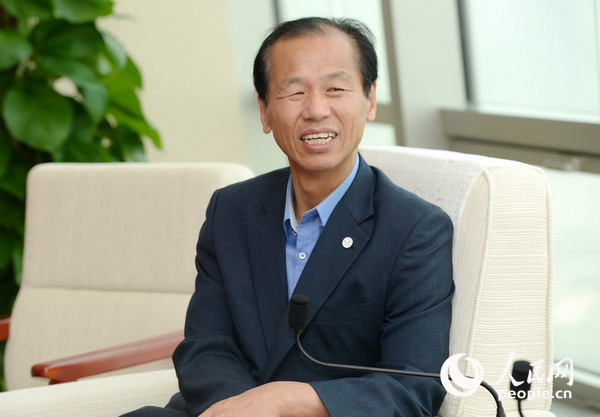 韓國江原道道知事崔文洵