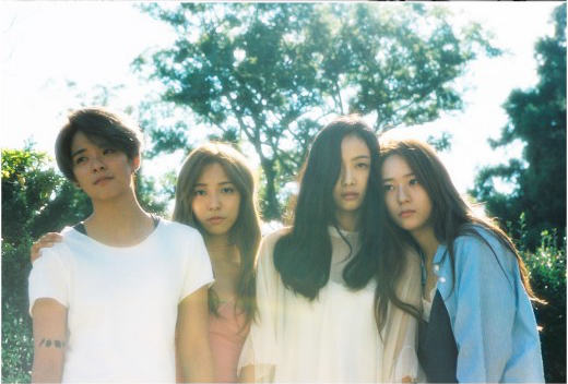 f(x)四人合體夢(mèng)幻來(lái)襲 《4 WALLS》完整預(yù)告照公開(kāi)【組圖】
