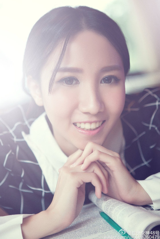 韓國“美女博士”街頭賣炒飯 美照曝光被贊“氣質(zhì)優(yōu)”（組圖）