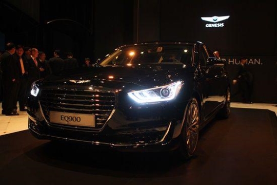 現(xiàn)代Genesis頂級(jí)轎車EQ900面世 預(yù)定量已超萬輛【組圖】