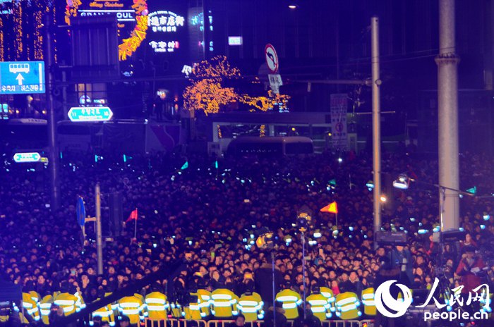 韓國在首爾普信閣舉行敲鐘儀式 喜迎新年