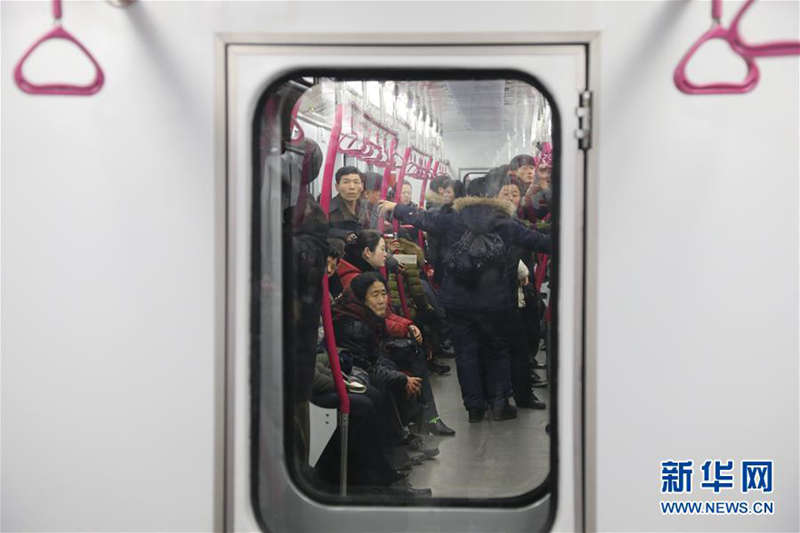 探訪平壤新建造地鐵列車(chē)【組圖】 