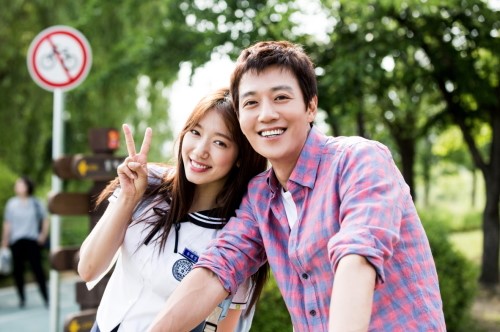 《doctors》海量劇照搶先看 樸信惠金來沅重逢擦愛情火花【組圖】