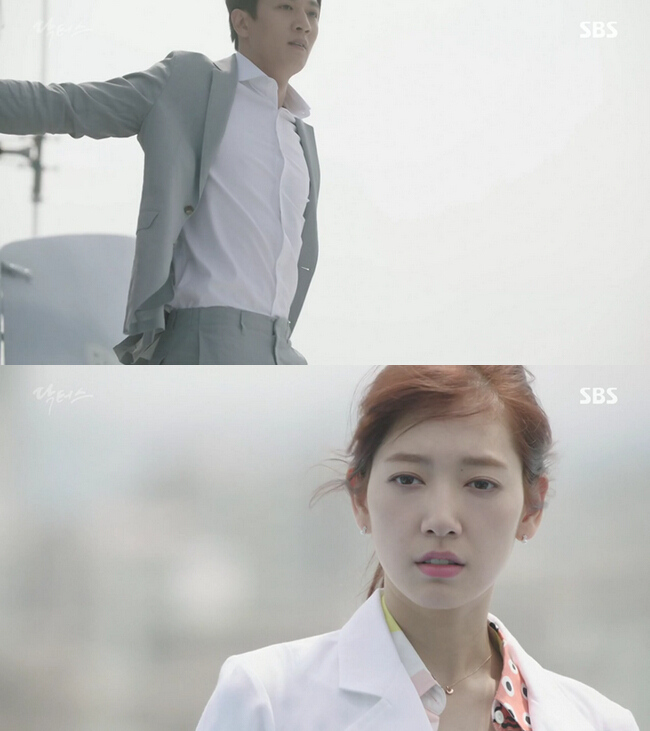 《doctors》海量劇照搶先看 樸信惠金來沅重逢擦愛情火花【組圖】