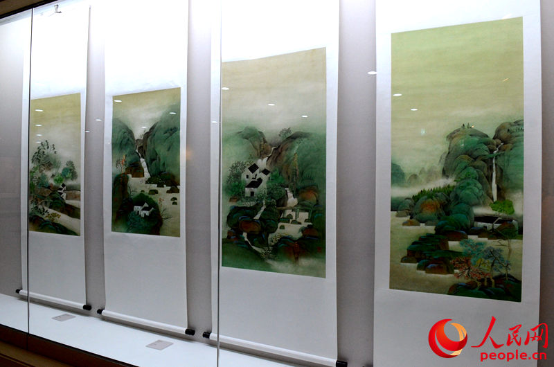 “墨魂彩韻——張譯丹作品展及小講堂”在首爾中國文化中心隆重開幕。