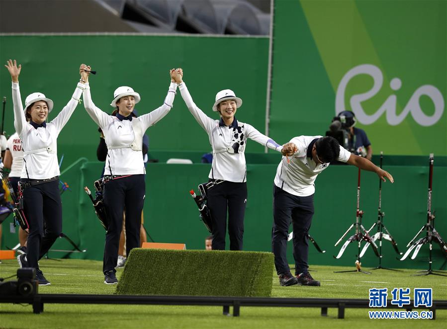 韓國(guó)隊(duì)女子射箭團(tuán)體賽奪金 5比1戰(zhàn)勝俄羅斯（組圖）