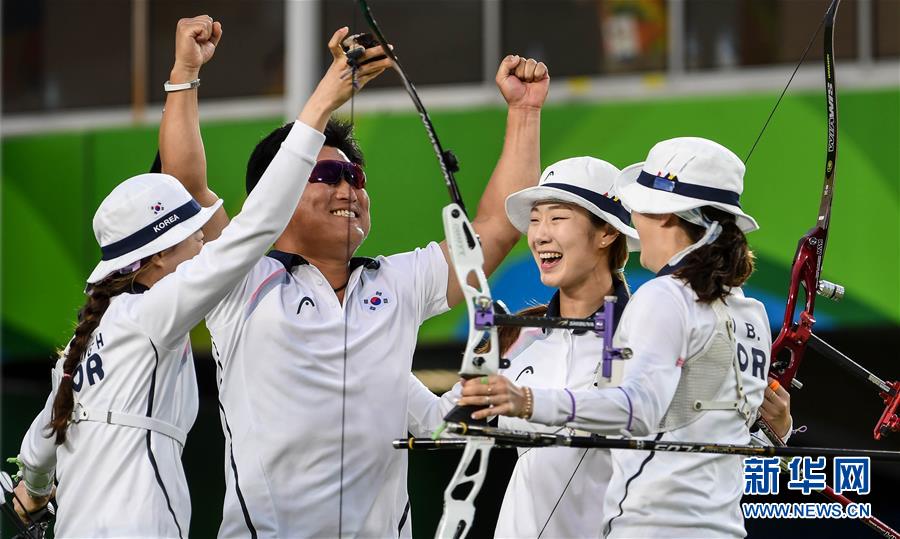 韓國(guó)隊(duì)女子射箭團(tuán)體賽奪金 5比1戰(zhàn)勝俄羅斯（組圖）