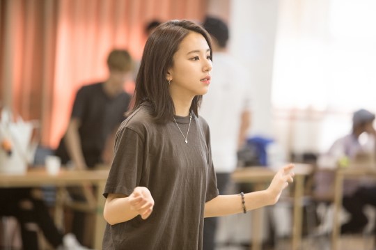 “2016JYP家族演唱會(huì)”幕后花絮公開 王嘉爾觀看表演顯呆萌【組圖】
