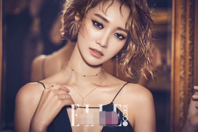 韓國最美短發(fā)女星高俊熙時尚大片 性感奢華無限【組圖】