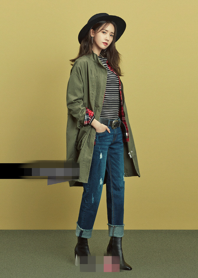 少女時(shí)代允兒廣告畫(huà)報(bào)公開(kāi) 休閑穿搭變身秋日女神【組圖】