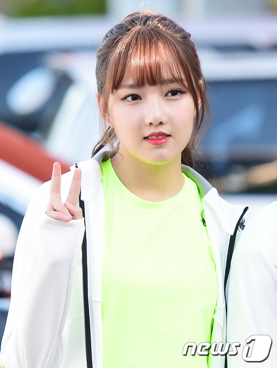 TWICE、GOT7、EXID等韓國組合齊現(xiàn)身 錄制《偶像明星運(yùn)動(dòng)會(huì)》中秋特輯【組圖】