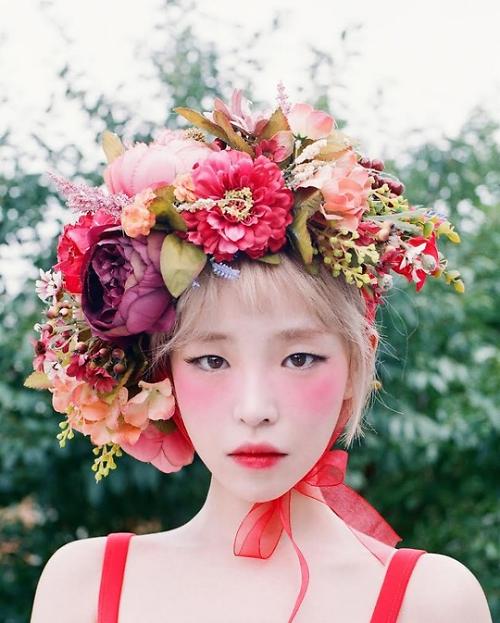 Brown Eyed Girls佳仁個人專輯預(yù)告照公開 夢幻變身“花精靈”（圖）