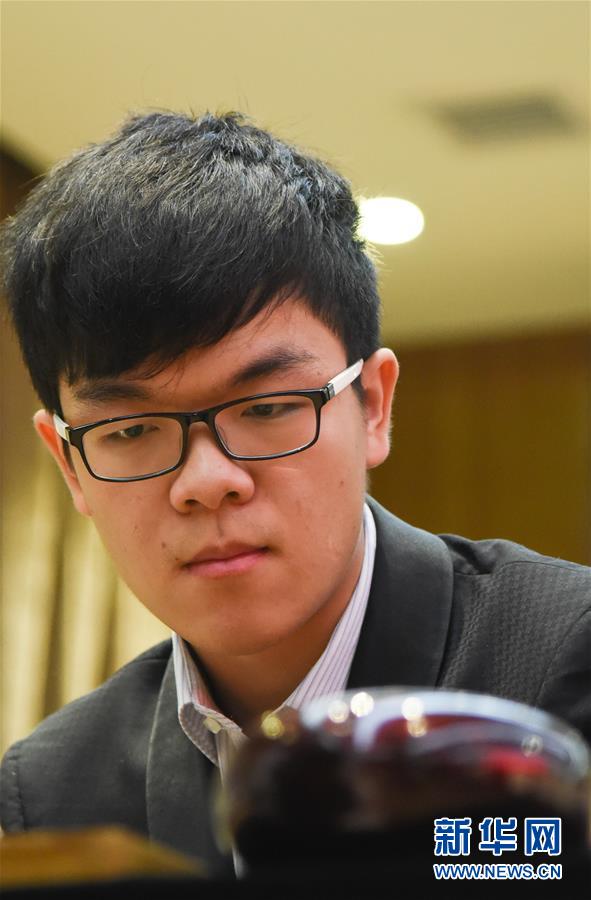 圍棋百靈杯：柯潔戰(zhàn)勝韓國元晟溱 晉級決賽（組圖）
