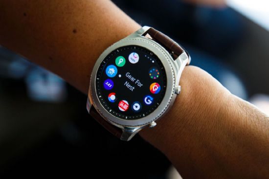 三星新推兩款Gear S3智能手表 同時(shí)支持Android和iOS【組圖】