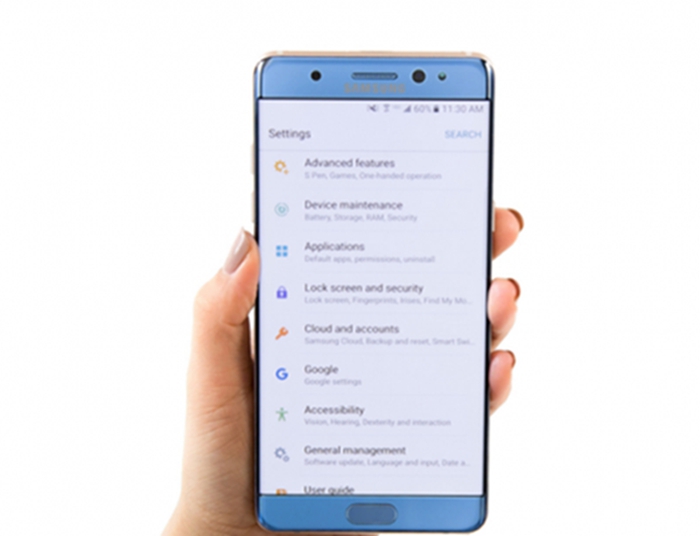 對比iphone7海軍藍(lán) 三星Galaxy Note7藍(lán)色版圖賞【組圖】