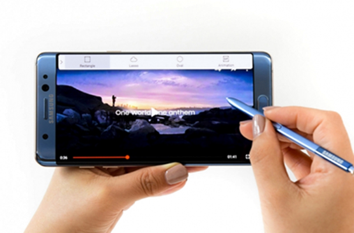 對(duì)比iphone7海軍藍(lán) 三星Galaxy Note7藍(lán)色版圖賞【組圖】
