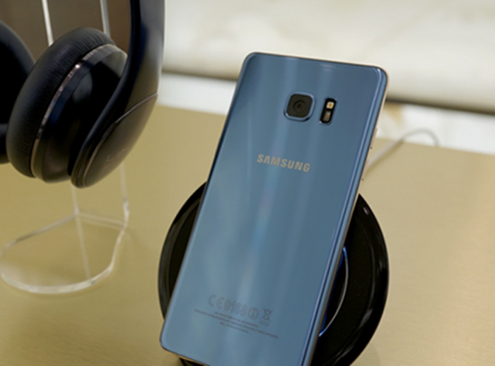 對比iphone7海軍藍 三星Galaxy Note7藍色版圖賞【組圖】
