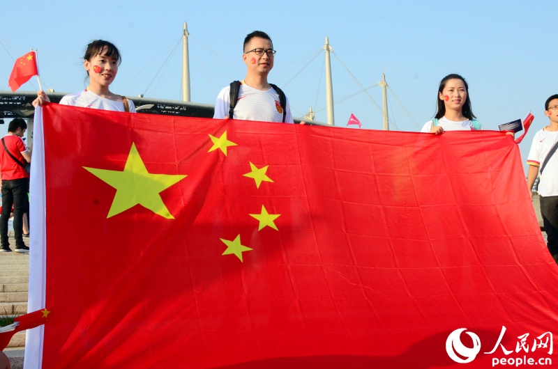 世預(yù)賽12強賽首場即將開戰(zhàn) 國足球迷集結(jié)首爾【組圖】