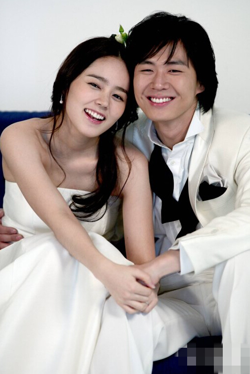 舒淇馮德倫結(jié)婚捷克拍婚紗照 全智賢等韓星婚紗照也超美【組圖】