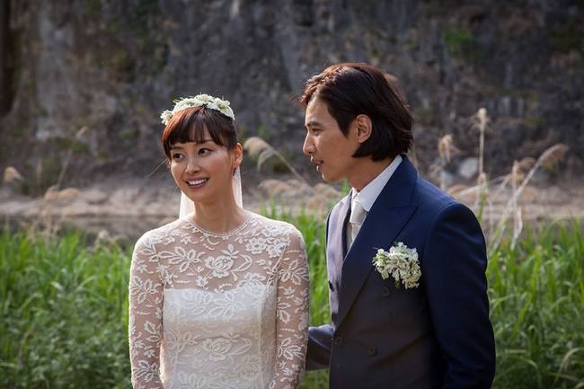 舒淇馮德倫結(jié)婚捷克拍婚紗照 全智賢等韓星婚紗照也超美【組圖】