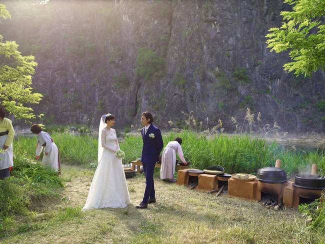 舒淇馮德倫結(jié)婚捷克拍婚紗照 全智賢等韓星婚紗照也超美【組圖】