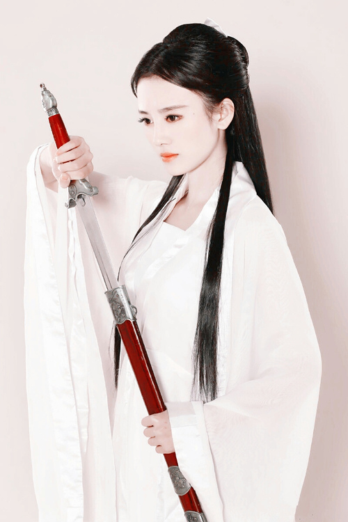 《微微一笑很傾城》鄭爽IU允兒關(guān)曉彤鞠婧煒 中韓90后小花旦古裝PK【組圖】