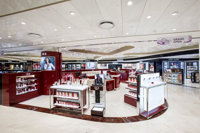 樂(lè)天免稅店明洞總店重裝開業(yè)