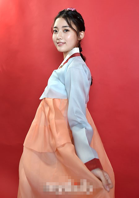 迎中秋！Red Velvet宇宙少女鄭多彬穿韓服送祝福【組圖】
