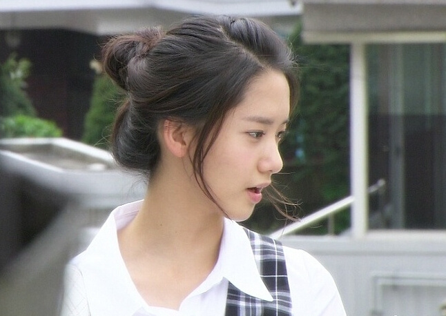 少女時(shí)代允兒宋慧喬古力娜扎楊冪 中韓女星誰才是側(cè)顏女神【組圖】