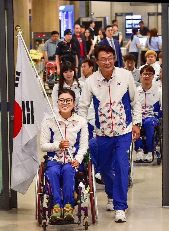 里約殘奧會韓國體育代表團(tuán)凱旋歸國。
