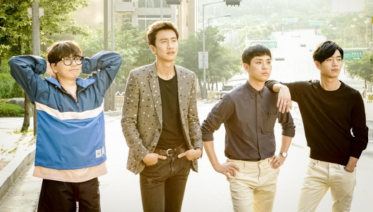 男神齊聚！《Entourage》首曝劇照 李光洙徐康俊演好友【組圖】