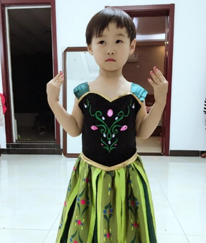 岳云鵬女兒岳麓一