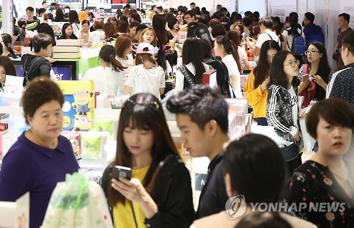 黃金周140萬(wàn)中國(guó)人境外游 日韓成最火目的地(圖)