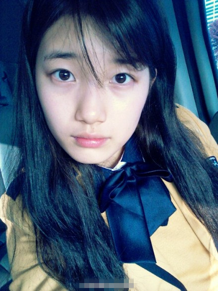楊冪進軍營純素顏引熱議 允兒IU樸信惠宋慧喬等韓女星素顏也美翻【組圖】