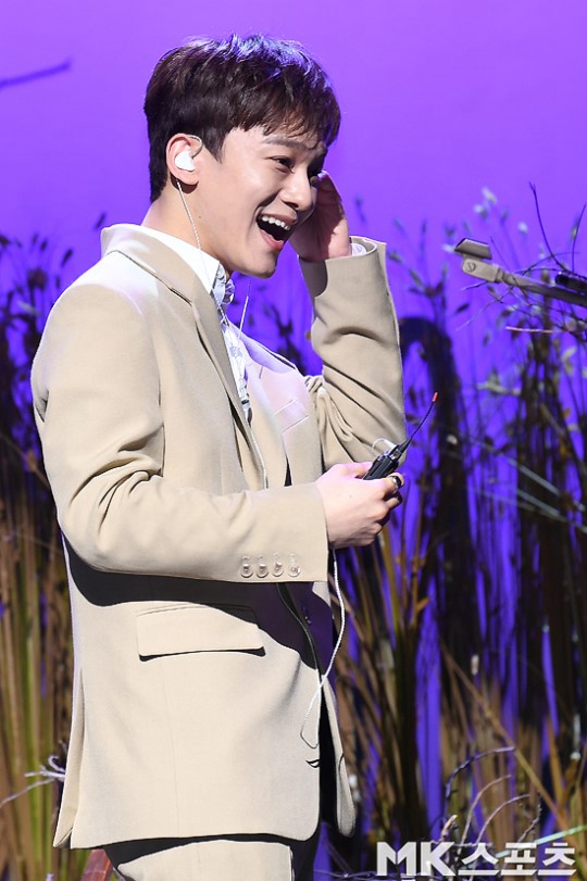 EXO犴SOLO݋l(f)F(xin)ֱ ѽaһһͺò[MD9