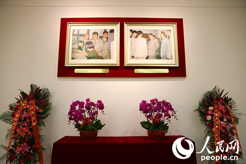 (hu)(chng)룬չʾ˳rϯճ19617LЇ(gu)r(sh)^798(lin)ϏSصƬ貔z