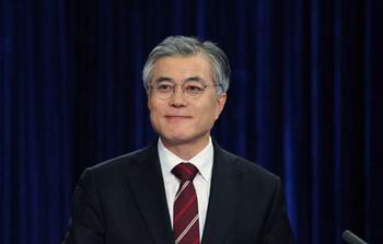 韓總統(tǒng)候選人文在寅稱一張選票價(jià)值4500萬(wàn)韓元圖為文在寅。（資料圖）